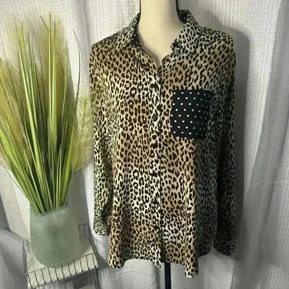 Chico's Tops - Chicos Women’s 2 US L Multi Design Animal Print High Low Tunic Roll Tab Sleeves